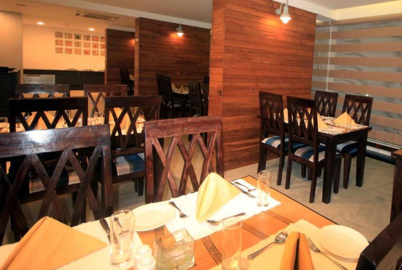 Hotel The Fern Residency, Miramar Panaji Exterior foto